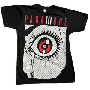 Rare Paramore comic eye tshirt, self titled era, 2013, size xs